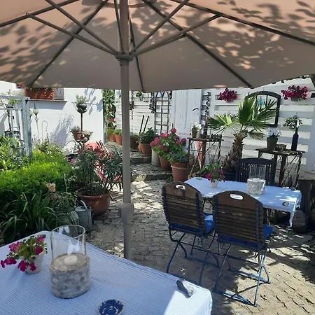 Haus Alexandrine * Rostock